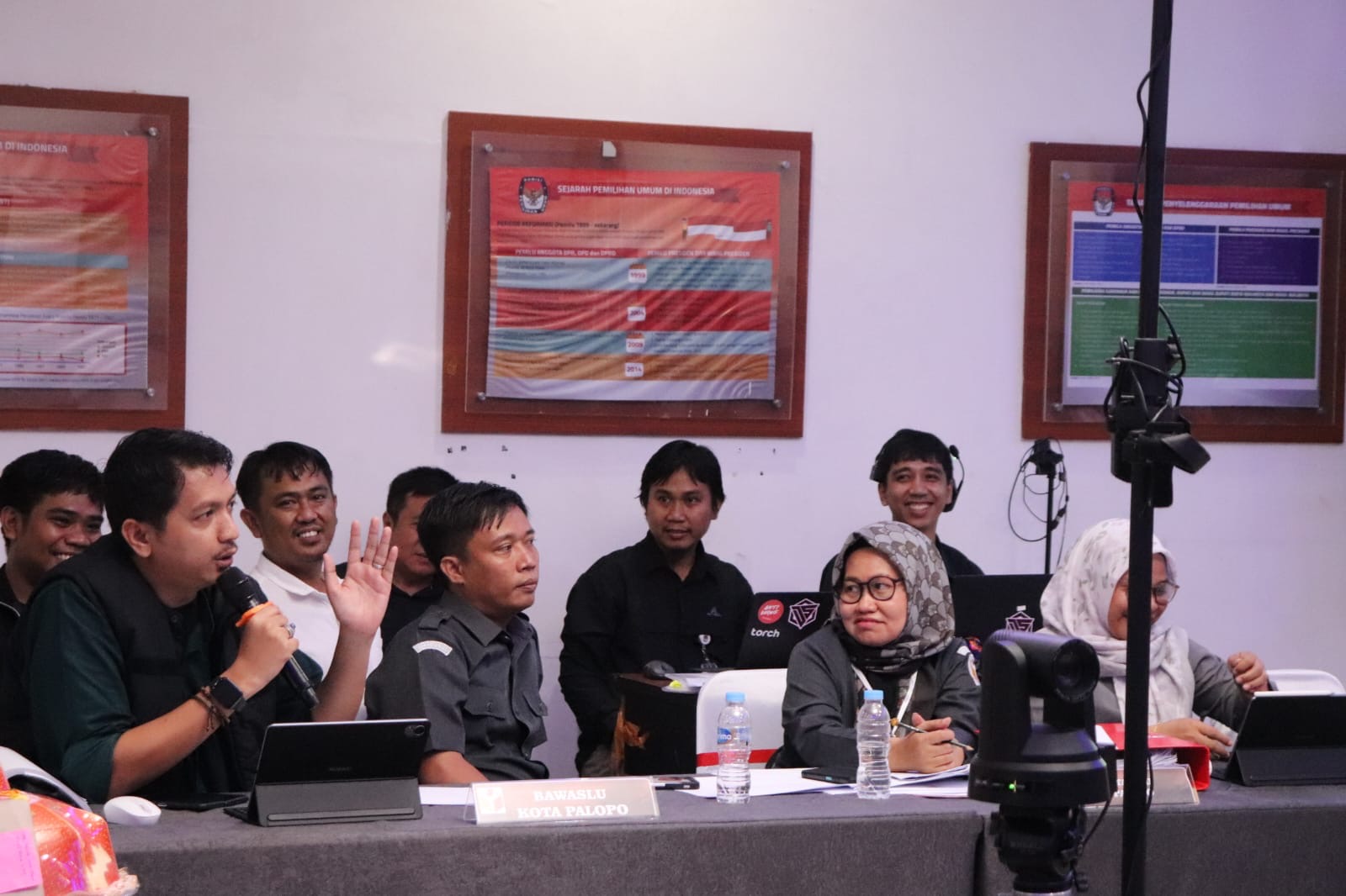 Ketua dan Anggota Bawaslu Kota Palopo