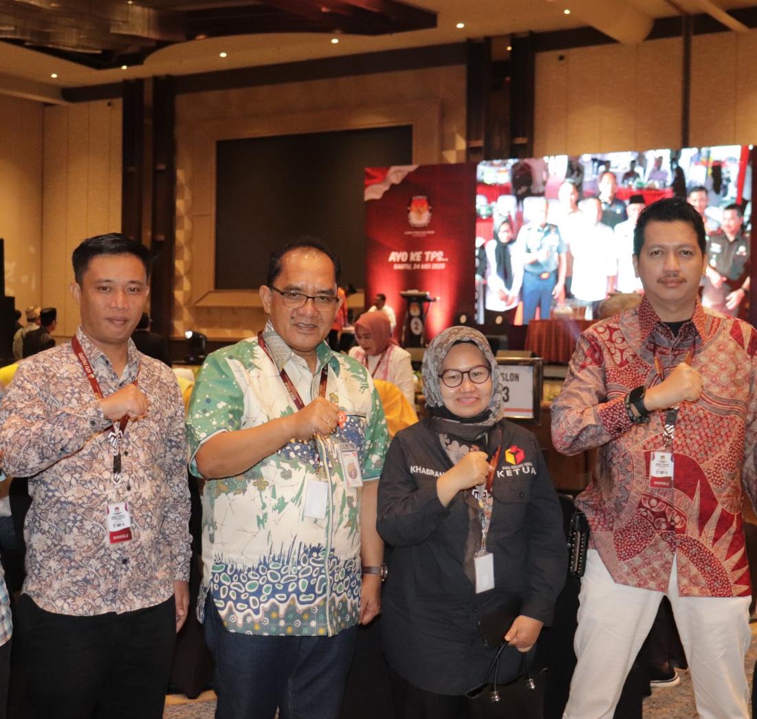 Ketua dan Anggota Bawaslu Kota Palopo