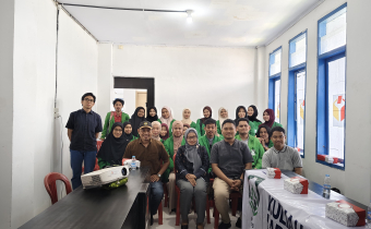 Dokumentasi foto bersama dengan mahasiswa UIN palopo